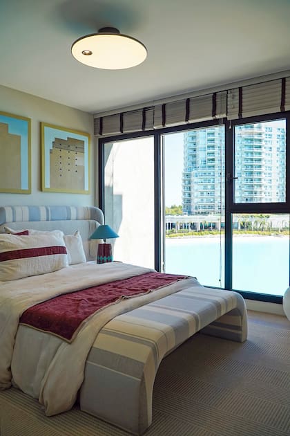 Las diferentes tipologías de las aberturas permiten optimizar las vistas y adaptarse a las necesidades del ambiente.