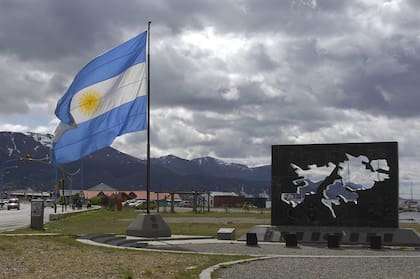Las Malvinas están excluidas del impuesto PAIS para el dólar tarjeta