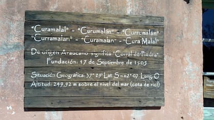 Las distintas grafías de la voz araucana Cura Malal