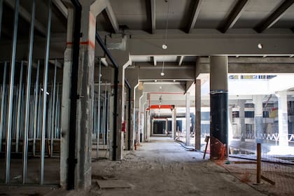 Las divisiones fueron diseñadas con flexibilidad para permitir una adaptación funcional de los espacios según los requerimientos