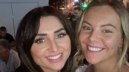 Las dos hermanas medias, Ria y Tink, se mantienen en o y planean encontrarse de nuevo pronto