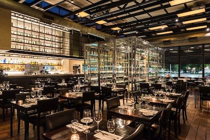 Las empanadas de Sucre salen de un horno de barro alimentado a leña de quebracho, ¿se puede pedir más?