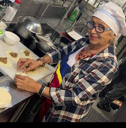 Las empanadas que Carmen prepara es uno de los platos más pedidos en el restaurante