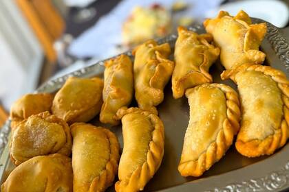Las empanadas tucumanas con la receta de la abuela de Débora se volvieron famosas y hoy son el plato estrella de Las Nonas