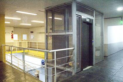 Las empresas de ascensores no encuentran mano de obra para servicios básicos.