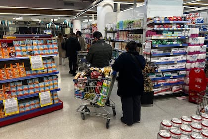 Las empresas de bebidas y artículos de tocador y limpieza aplicarán las subas de precios