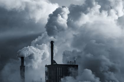 Las empresas deben adquirir permisos para sus emisiones de gases de efecto invernadero