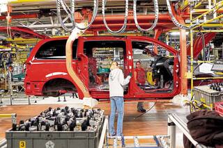 Menos impuestos y más estímulo, la clave de Trump para llegar al pleno empleo