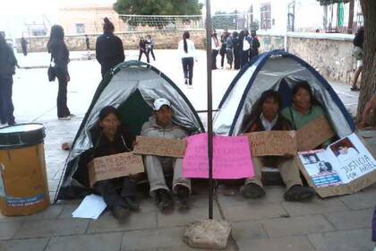 Las familias de Antonela y Gloria habían iniciado una huelga de hambre