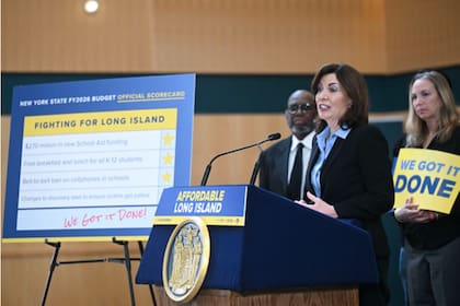 Las familias de Long Island recibirán cheques de reembolso