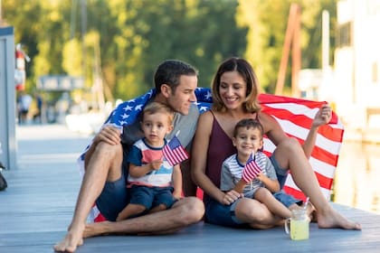 Las familias mixtas deben estar apropiadamente identificadas cuando sus miembros estén juntos