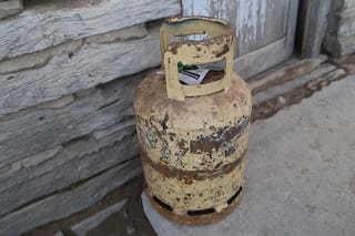 ¿Puedo cobrar el bono para trabajadores informales si soy beneficiario del programa Hogar?