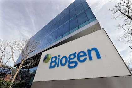 Las farmacéticas Biogen y Eisai, desarrolladoras del lecanemab, tuvieron ganancias espectaculares en la Bolsa tras el anuncio de los resultados preliminares