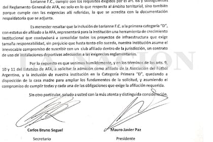 Las firmas de Carlos Bruno Seguel y Mauro Javier Paz al pie de la carta de afiliación de Lorianne FC a la AFA, en marzo de 2021