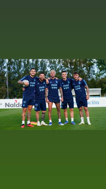 Las fotos de Leo Messi en el entrenamiento del seleccionado argentino junto a Leandro Paredes, Rodrigo De Paul, Giovanni Lo Celso y Pablo Carmine Maffeo Becerra