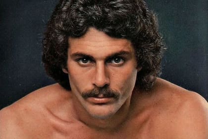 Las fotos de Shep Messing desnudo enloquecieron a los directivos de Cosmos