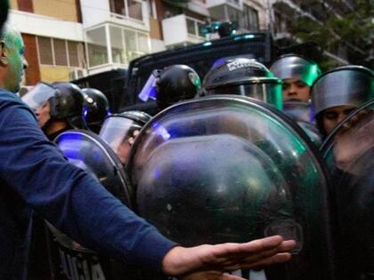 Las fotos que publicó del sábado en su cuenta de Twitter el secretario de Derechos Humanos