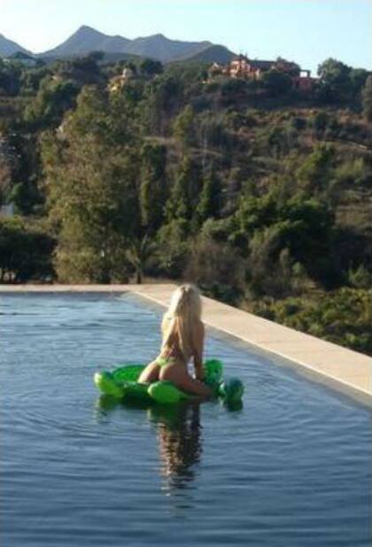 Las fotos sensuales de Charlotte