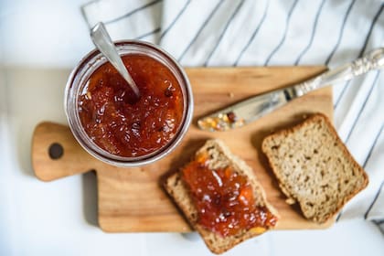 Las frutas muy maduras pueden transformarse en mermeladas o chutneys