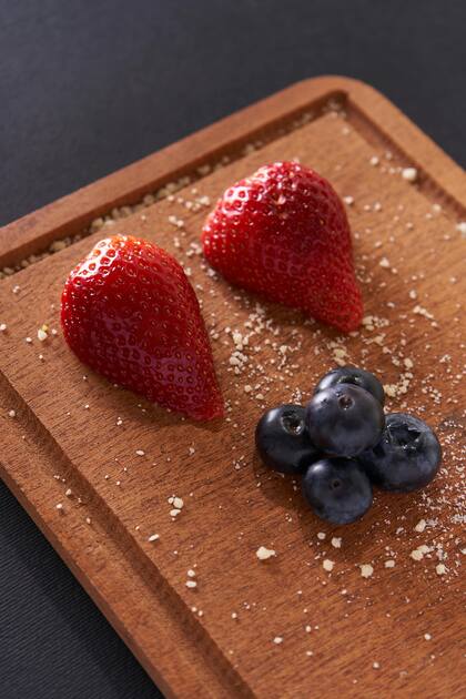 Las frutillas y los arándanos son excelentes alimentos para beneficiar al cerebro