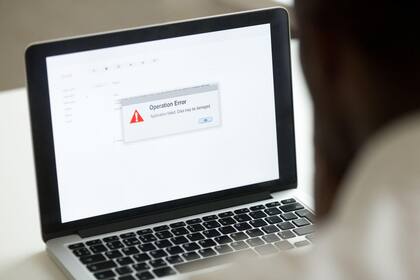 Las funciones de tu dispositivo electrónico pueden dar señales de "error" si ha sido reparado por un técnico no oficial.