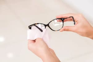 Las gafas pueden dañarse si no se los cuida de manera correcta