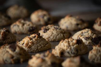 Las galletitas con harina de almendra y de arroz son una buena opción para disfrutar en familia a la hora del mate, gracias a su fácil receta