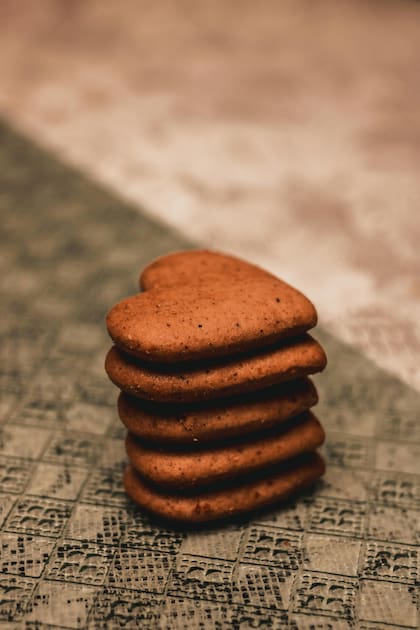 Las galletitas de harina de almendra y coco son sin gluten, por lo que favorecen a tu sistema digestivo