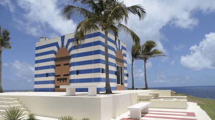 Las ganancias de la venta de la isla privada de Epstein, Little St James, se destinaron a resolver un caso en las Islas Vírgenes de EE.UU. en el que Indyke y Kahn eran acusados como coalbaceas