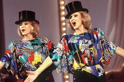 Las gemelas alemanas Kessler mueren juntas a los 89 años