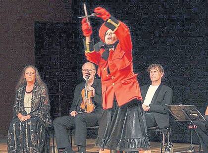 Las grandes ciudades bajo la luna