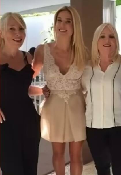 Las hermanas Jésica y Verónica eran muy cercanas, según dijo Horacio, Mestre estuvo presente en los dos casamientos de la modelo