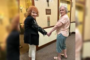 Las hermanas se reencontraron y emocionaron a todos (Captura video)