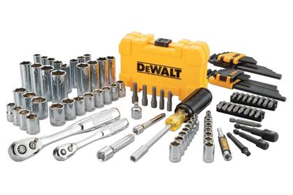 Las herramientas básicas son una opción ideal para quienes disfrutan de los proyectos de bricolaje. En Dollar Tree pueden encontrarse destornilladores, cintas adhesivas, linternas y otros artículos útiles para el hogar o el automóvil (Archivo)