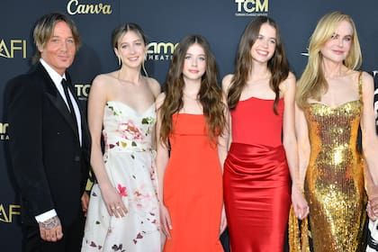 Las hijas de Nicole Kidman hicieron su debut en la alfombra roja para acompañar a la actriz en una noche muy especial