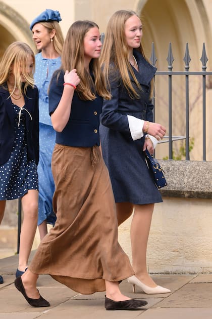 Las hijas de Peter Phillips, Isla y Savannah, junto a la hija de Harriet Sperling, Georgina