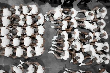 Las imágenes de los presos enviados al Cecot desde EE.UU. dieron la vuelta al mundo.