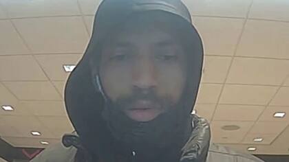 El rosto del "pistolero", quien es buscado por las fuerzas de seguridad de Nueva York y Washington DC.