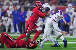 Las inconsistencias de Josh Allen persisten en revés en Houston y Bills se alejan de la cima