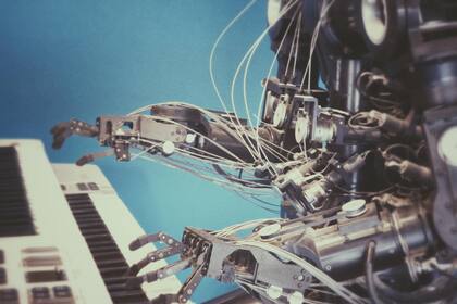 Las industiras deberán adaptarse para integrar los avances tecnológicos en sus procesos