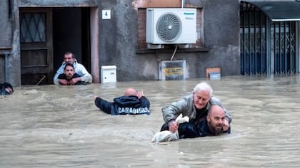 Las inundaciones al norte de Italia golpearon con fuerte a la región atravesada por el río Natisone