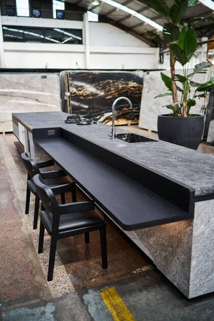 Las islas se concibieron como objetos escultóricos que celebran la cultura ítalo-argentina y sus costumbres.