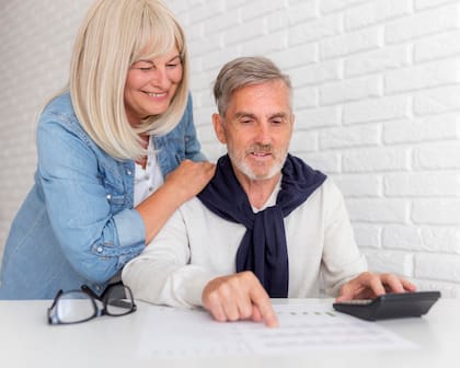 Las jubilaciones y pensiones se ajustan en un 1,62% este mes