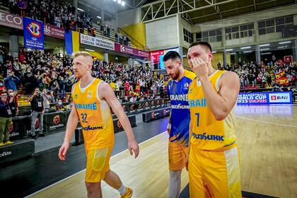 Las lágrimas de jugadores ucranios no se debieron a la derrota a manos de España; la invasión rusa alteró sus ánimos.