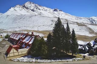 Las nevadas en pleno verano ilusionan al sector turístico, pero los expertos hacen una aclaración