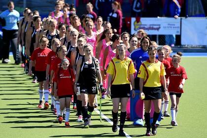 Las Leonas terminaron la serie con una sonrisa