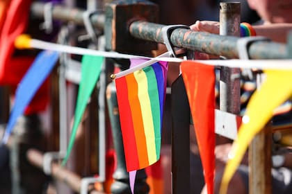 Las leyes "anti-LGBTQ" de algunos gobernadores estadounidenses han impulsado el rechazo a la comunidad 