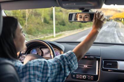 Las licencias de conducir de Utah incorporan características de seguridad avanzadas, tales como perforaciones con láser y códigos de barras