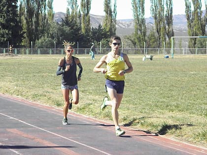 Las liebres potencian el trabajo del atleta