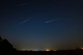 Cómo ver en EE.UU. la lluvia de meteoritos Líridas que iluminará el cielo en abril